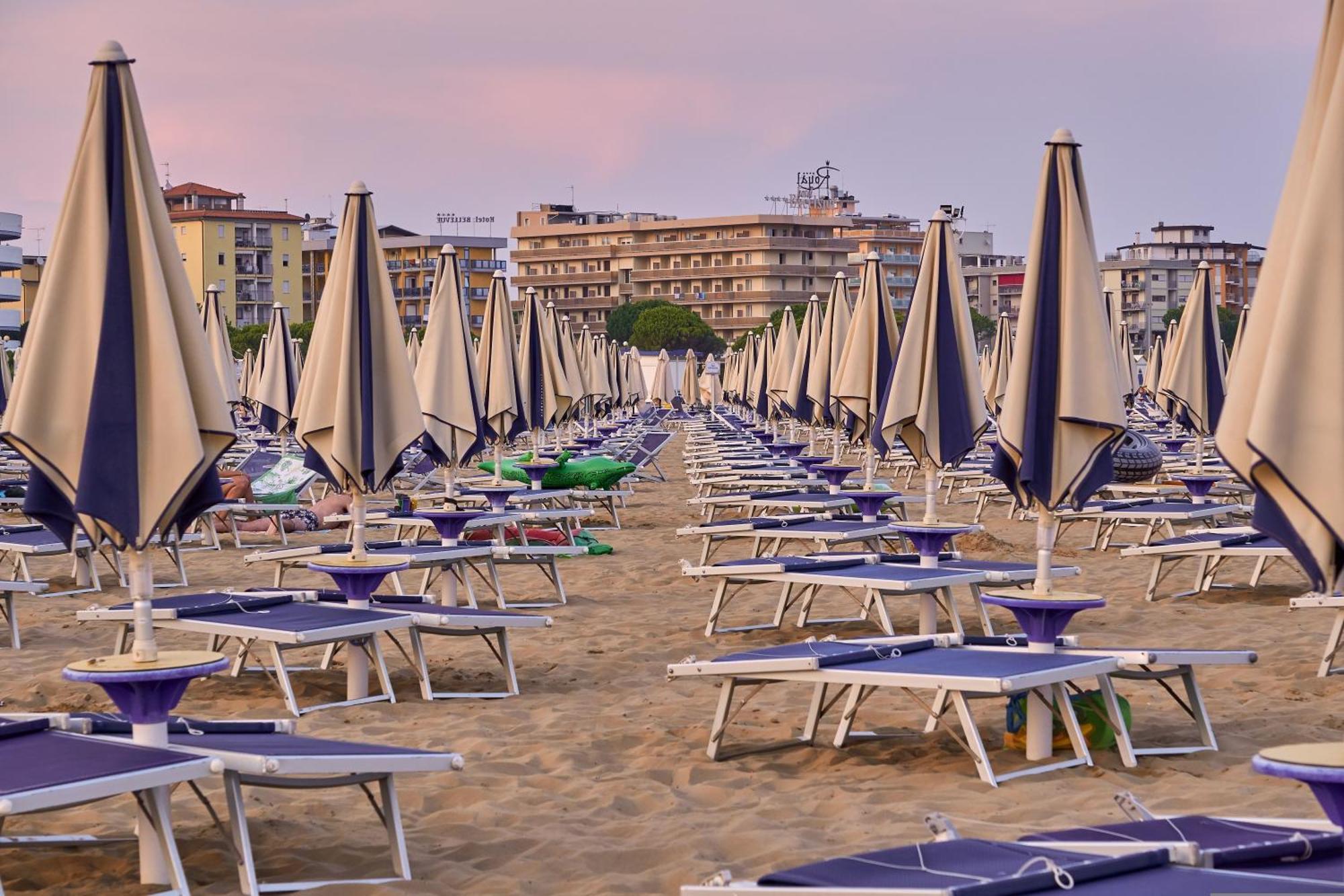Homely With Great View And Swimming Pool Bibione